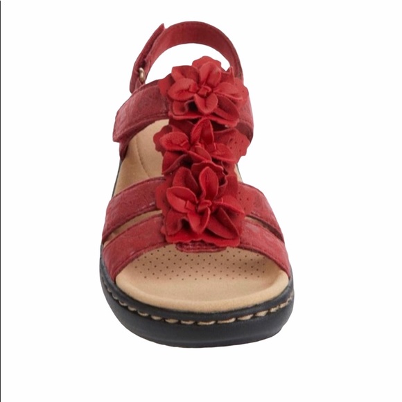 clarks floral sandals